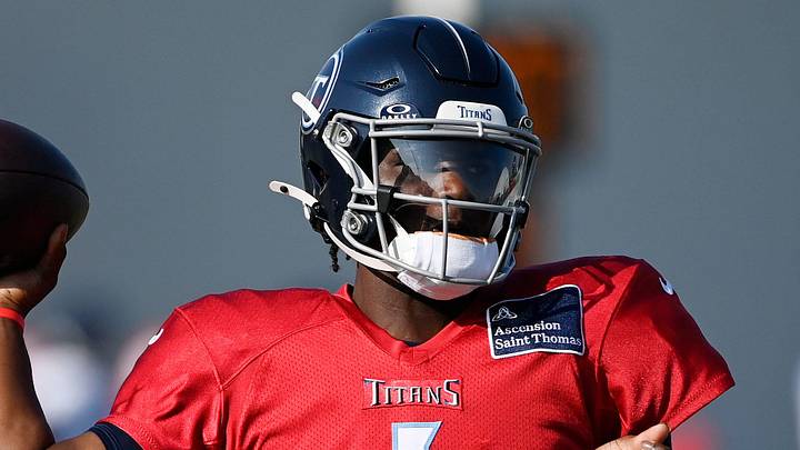 Tennessee Titans quarterback Cam Ward (1) throws the ball during an NFL football training camp practice at Ascension Saint Thomas Sports Park Saturday, Aug. 2, 2025, in Nashville, Tenn.